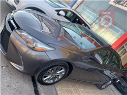 تۆیۆتا کامری